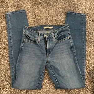 Levi Skinny Jegging